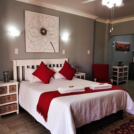 Graceland Guesthouse بوتشيفستروم المظهر الخارجي الصورة