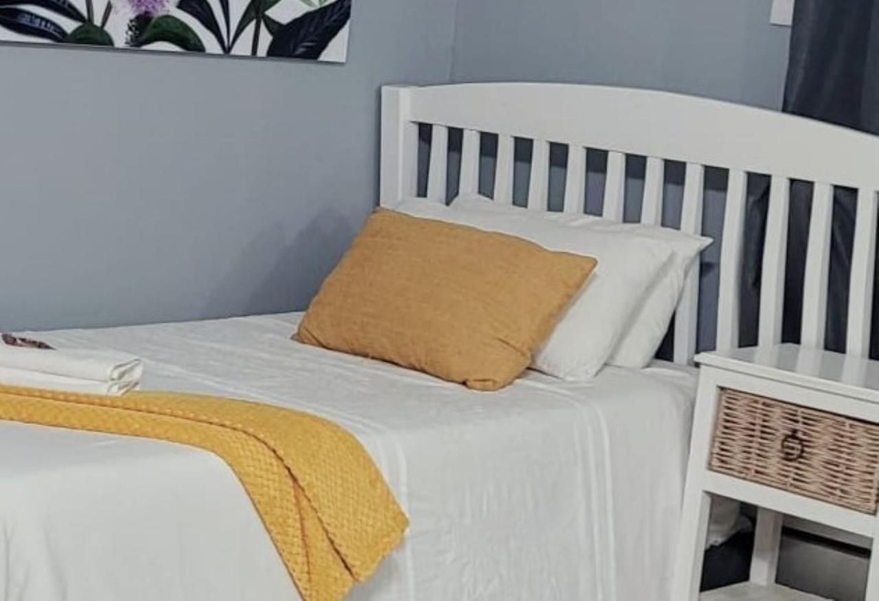 Graceland Guesthouse بوتشيفستروم المظهر الخارجي الصورة