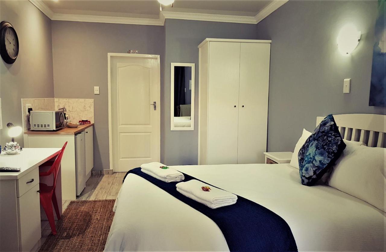 Graceland Guesthouse بوتشيفستروم المظهر الخارجي الصورة