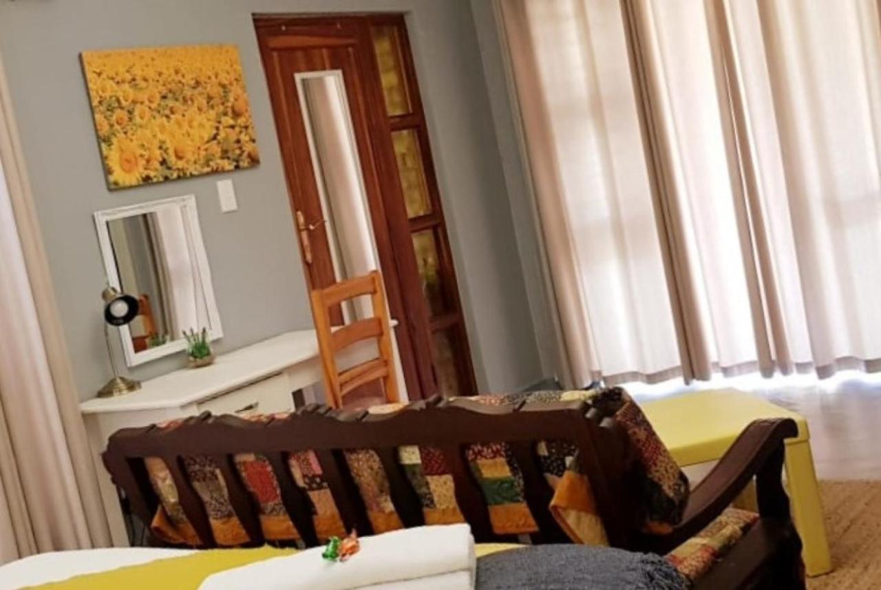 Graceland Guesthouse بوتشيفستروم المظهر الخارجي الصورة